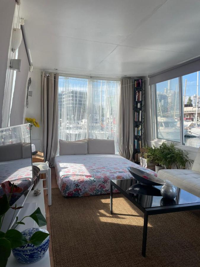 Botel Light Bedroom In A Boat *